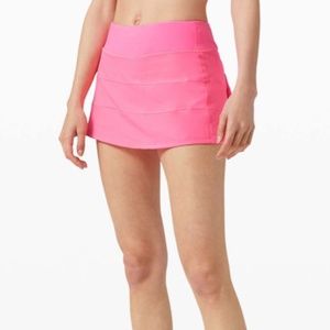 Pace Rival - Dark Prism Pink - NWT regular size 8